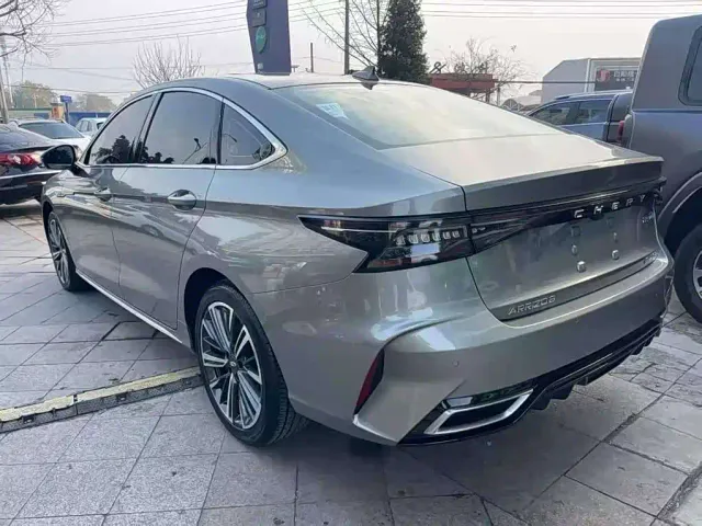 Chery Arrizo 8 — Фото автомобиля 9