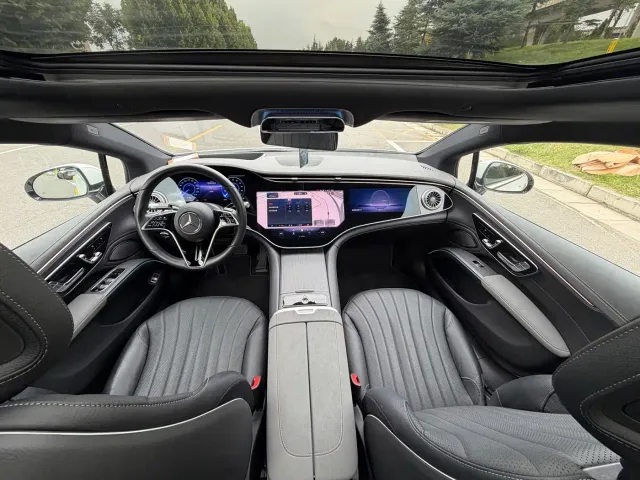 Mercedes-Benz EQS — Фото автомобиля 16