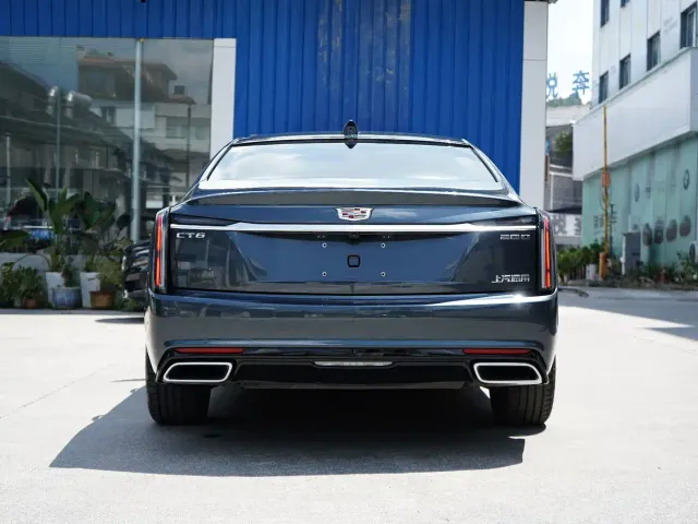 Cadillac CT6 — Фото автомобиля 11