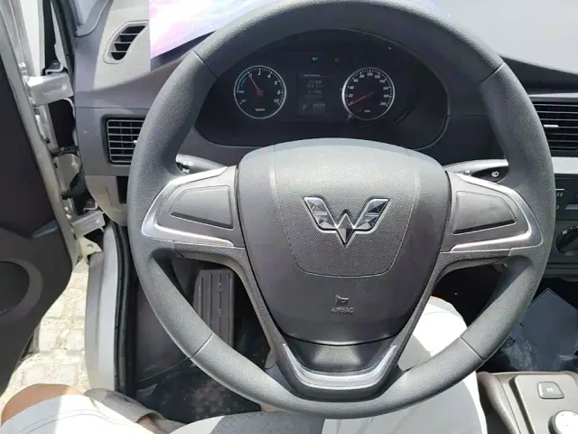 Wuling Rongguang EV — Фото автомобиля 10