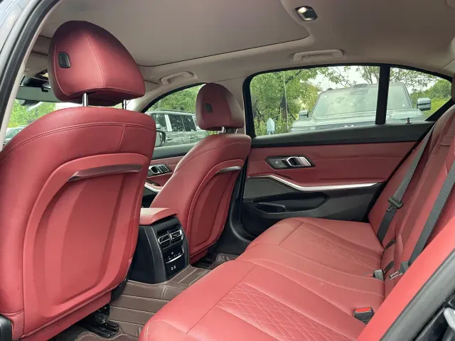 BMW 3 Series — Фото автомобиля 7