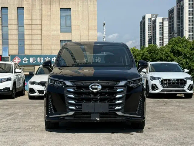 GAC Trumpchi M6 — Фото автомобиля 2