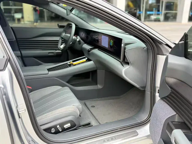 Audi E5 Sportback — Фото автомобиля 16