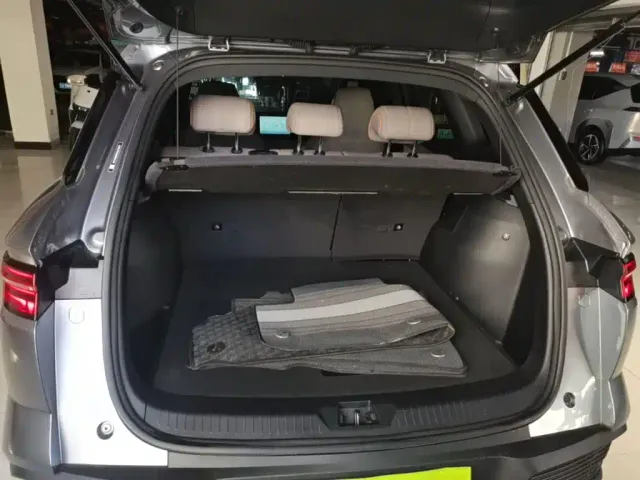BYD Song Pro — Фото автомобиля 18