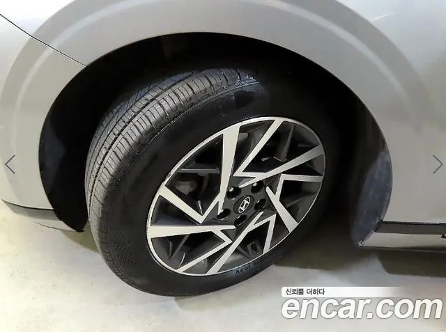 Hyundai Grandeur Grandeur (GN7) 3.5 LPG 2WD (Такси) — Фото автомобиля 20