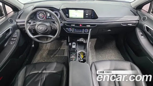 Hyundai Sonata — Фото автомобиля 10