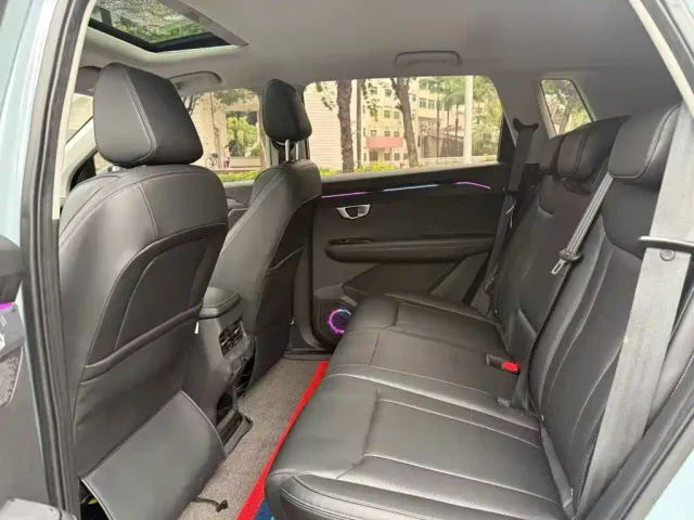 Wuling Asta — Фото автомобиля 13