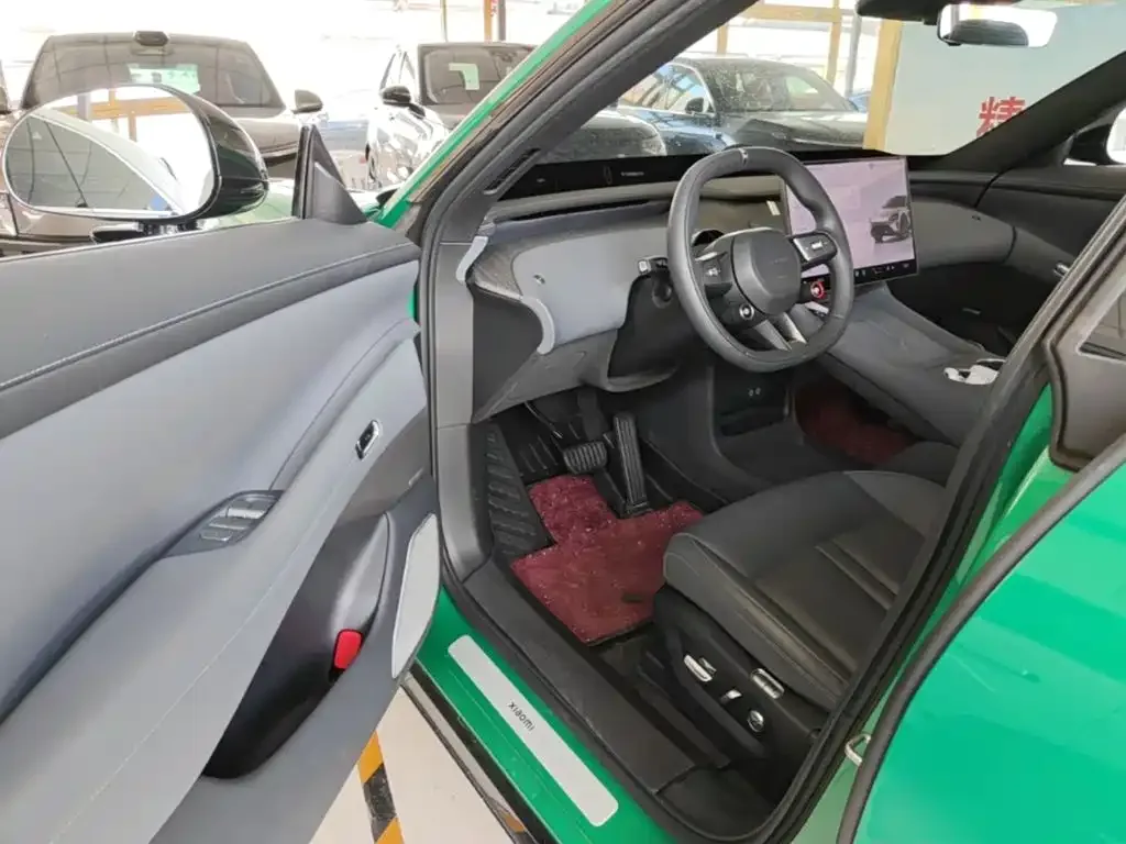 Xiaomi Auto Xiaomi YU7 2025 Extended Range RWD Edition — Фото автомобиля 15