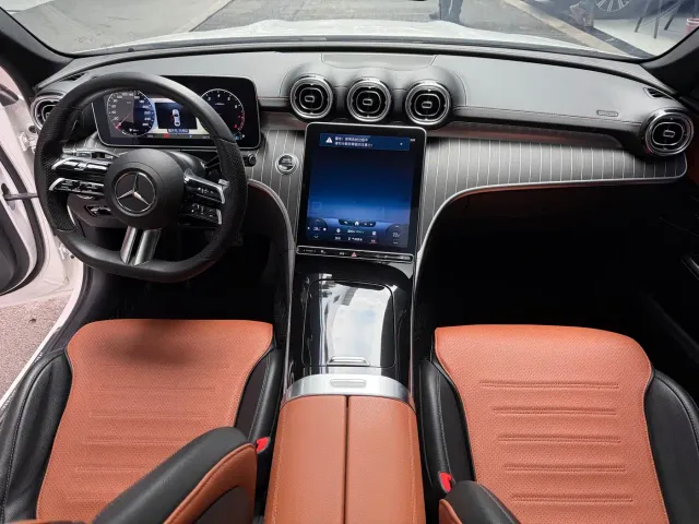Mercedes-Benz C-Class — Фото автомобиля 12