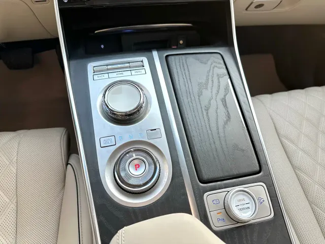Genesis GV80 — Фото автомобиля 18