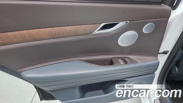 Genesis G80 Бензин 2.5 турбо 2WD — Фото автомобиля 22