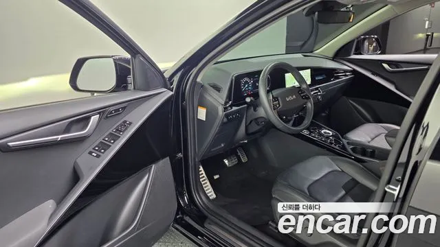 Kia Niro New — Фото автомобиля 15