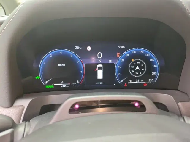 Toyota Alphard — Фото автомобиля 6