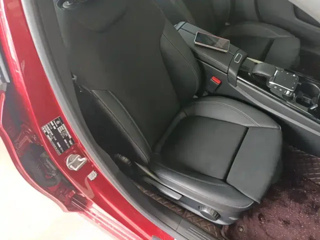 Mercedes-Benz A-Class — Фото автомобиля 24