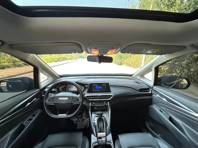 Maxus G50 — Фото автомобиля 7