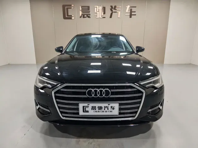 Audi A6L — Фото автомобиля 2