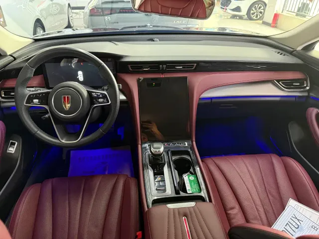 Hongqi H5 — Фото автомобиля 8
