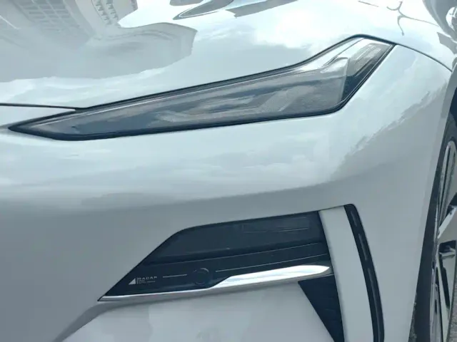 Geely Galaxy E8 — Фото автомобиля 8