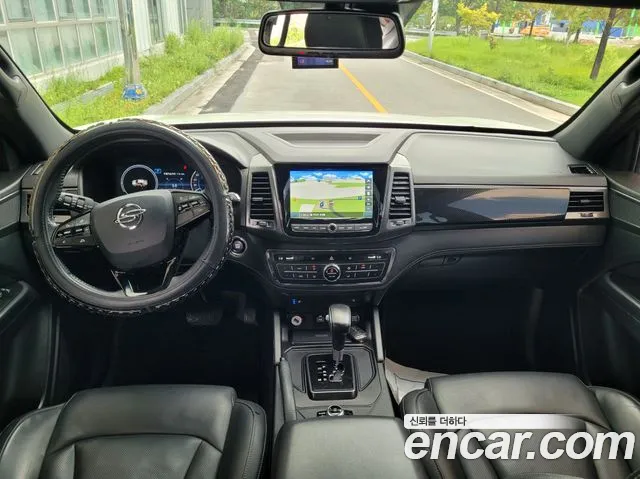 KG_Mobility_Ssangyong Rexton — Фото автомобиля 13