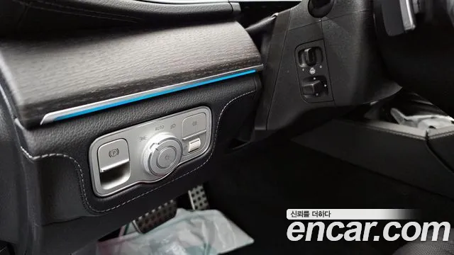 Mercedes-Benz GLS-Class — Фото автомобиля 25