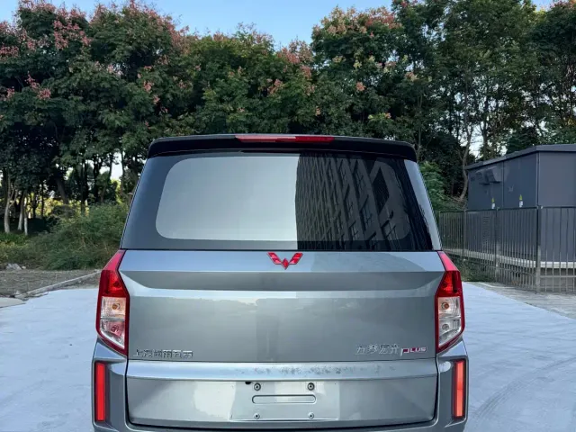 Wuling Hongguang Plus — Фото автомобиля 5