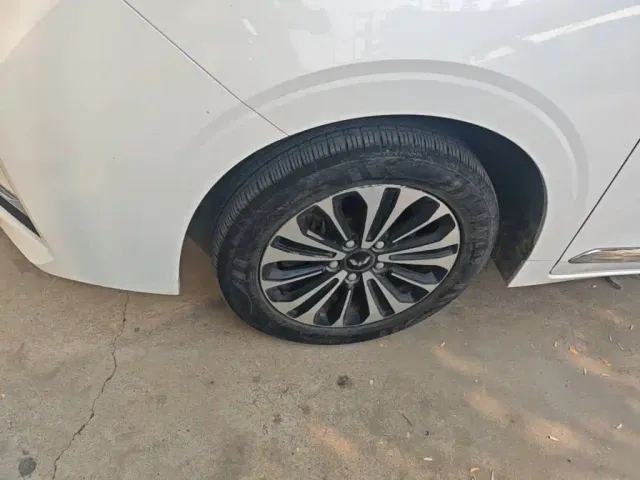 Wuling Jiachen — Фото автомобиля 22