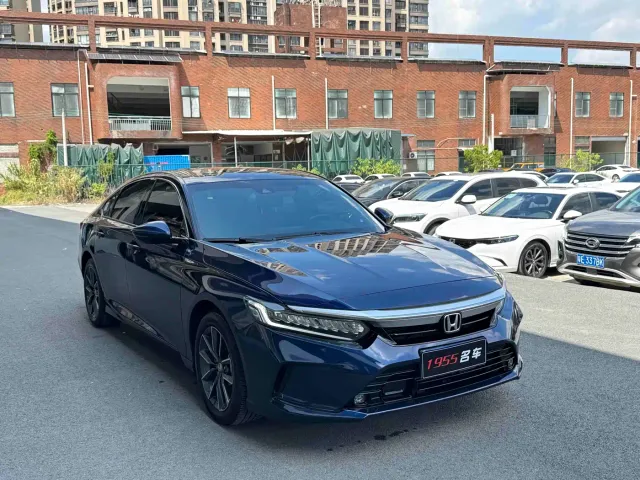 Honda Inspire — Фото автомобиля 3