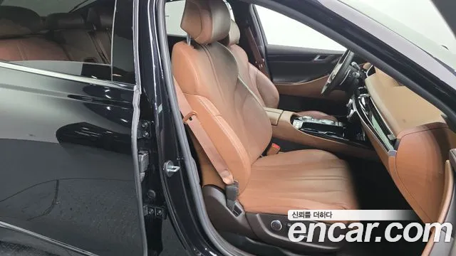 Genesis G80 RG3 — Фото автомобиля 16