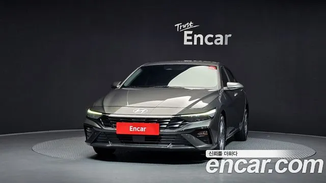 Hyundai Avante — Фото автомобиля 3