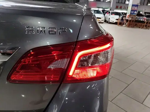 Nissan Sylphy — Фото автомобиля 7