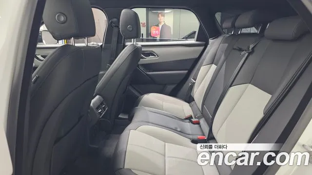 Land Rover Range Rover Velar Range Rover Velar 2.0 P250 Dynamic SE — Фото автомобиля 4