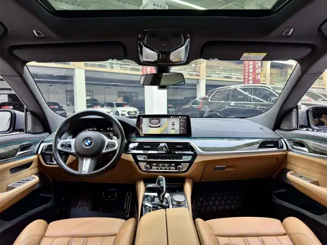 BMW 6 Series Gran Turismo — Фото автомобиля 10