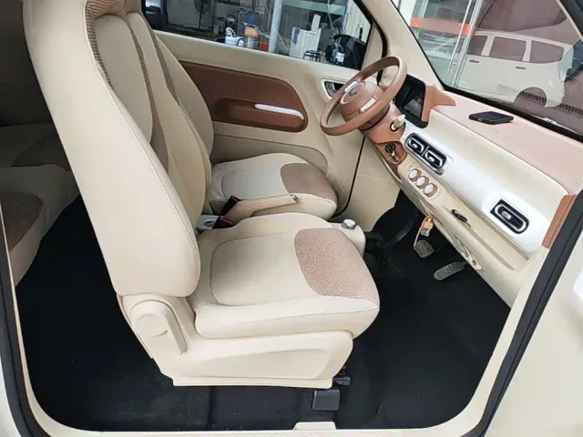 Wuling Hongguang Mini EV — Фото автомобиля 24