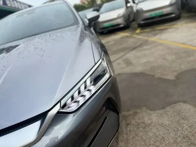 BYD Qin PLUS — Фото автомобиля 16