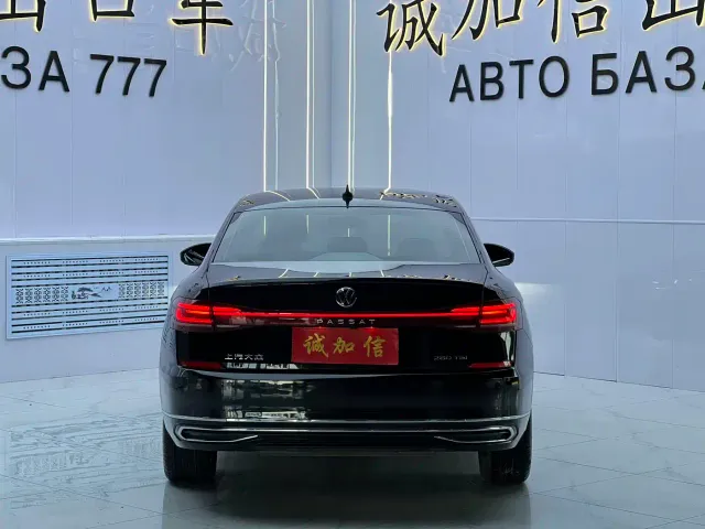 Volkswagen Passat — Фото автомобиля 5