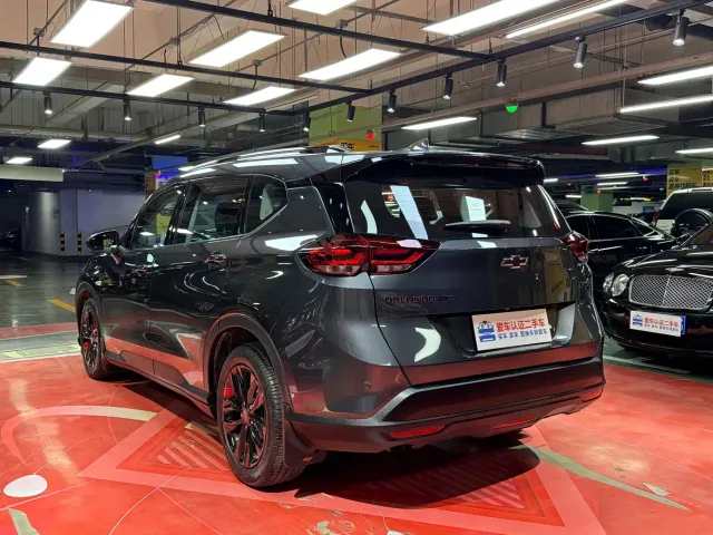 Chevrolet Orlando — Фото автомобиля 7