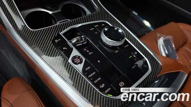 BMW X7 — Фото автомобиля 7