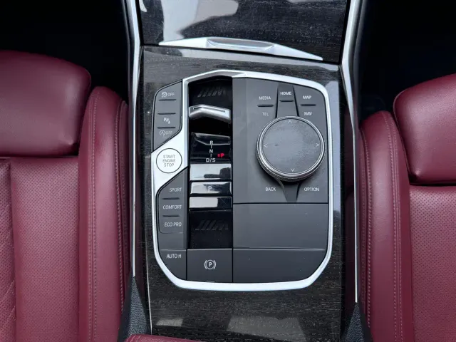 BMW 3 Series — Фото автомобиля 7