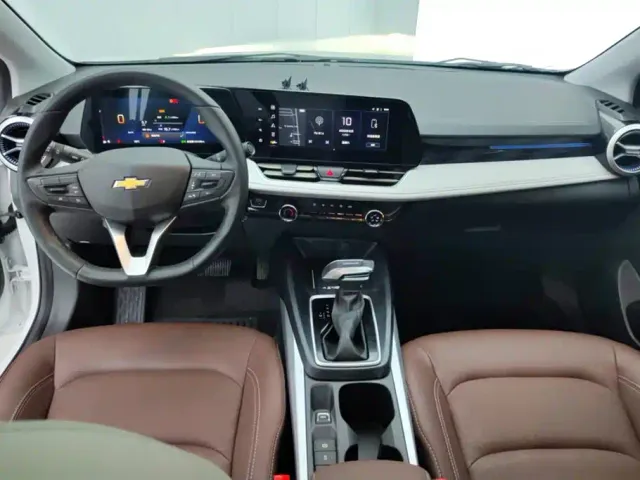 Chevrolet Monza — Фото автомобиля 12