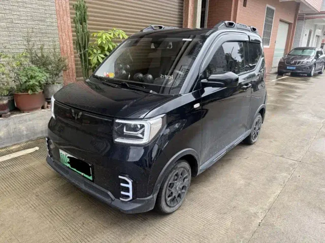 Фотография автомобиля — Wuling Hongguang Mini EV