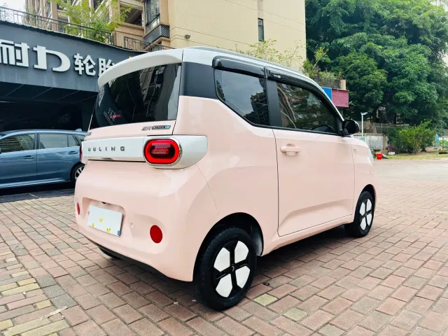 Wuling Hongguang Mini EV — Фото автомобиля 7