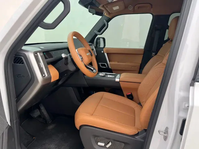 iCAR V27 — Фото автомобиля 11