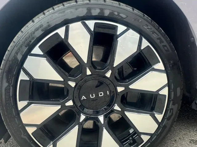 Audi E5 Sportback — Фото автомобиля 6