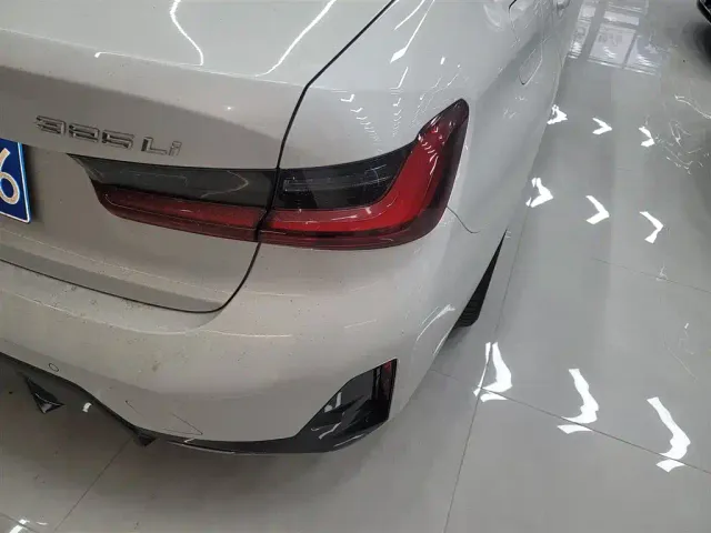 BMW 3 Series — Фото автомобиля 7