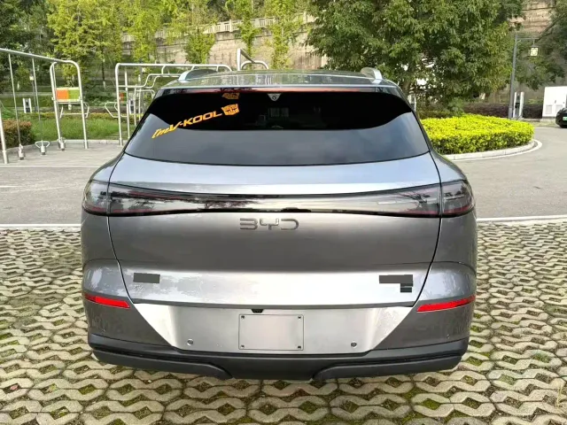 BYD Sealion 06 — Фото автомобиля 8