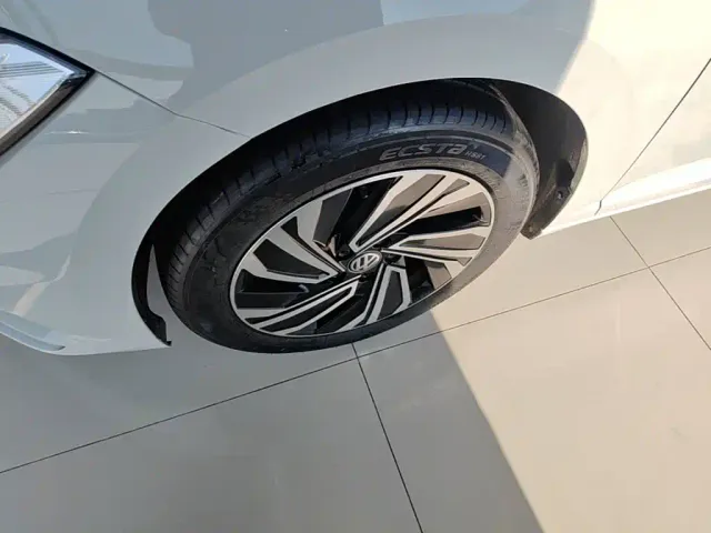 Volkswagen Sagitar 2021 280TSI DSG Surpassing Edition — Фото автомобиля 22