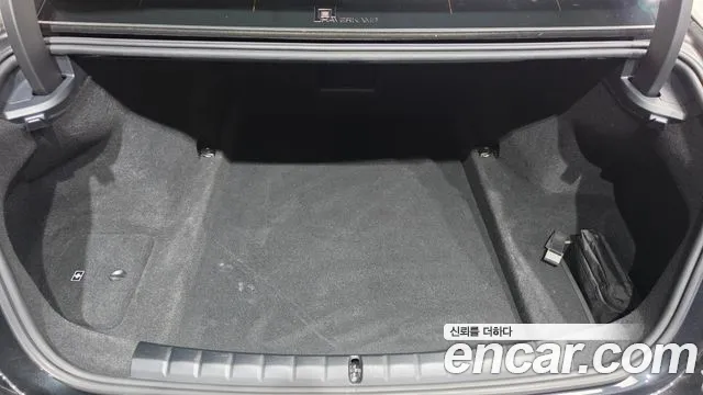 BMW 7 Series G70 — Фото автомобиля 19