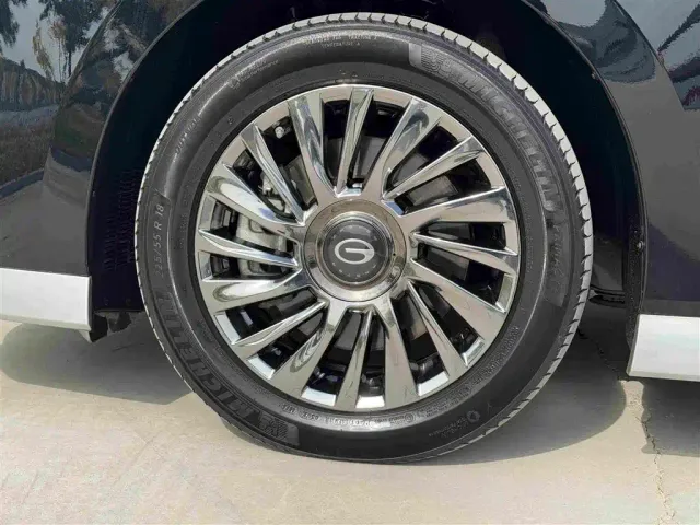GAC Trumpchi M8 — Фото автомобиля 29
