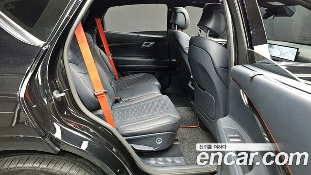 Genesis GV80 — Фото автомобиля 12