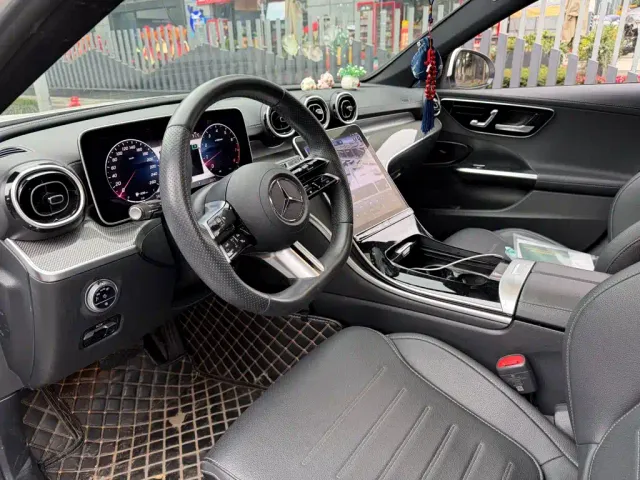 Mercedes-Benz C-Class — Фото автомобиля 7